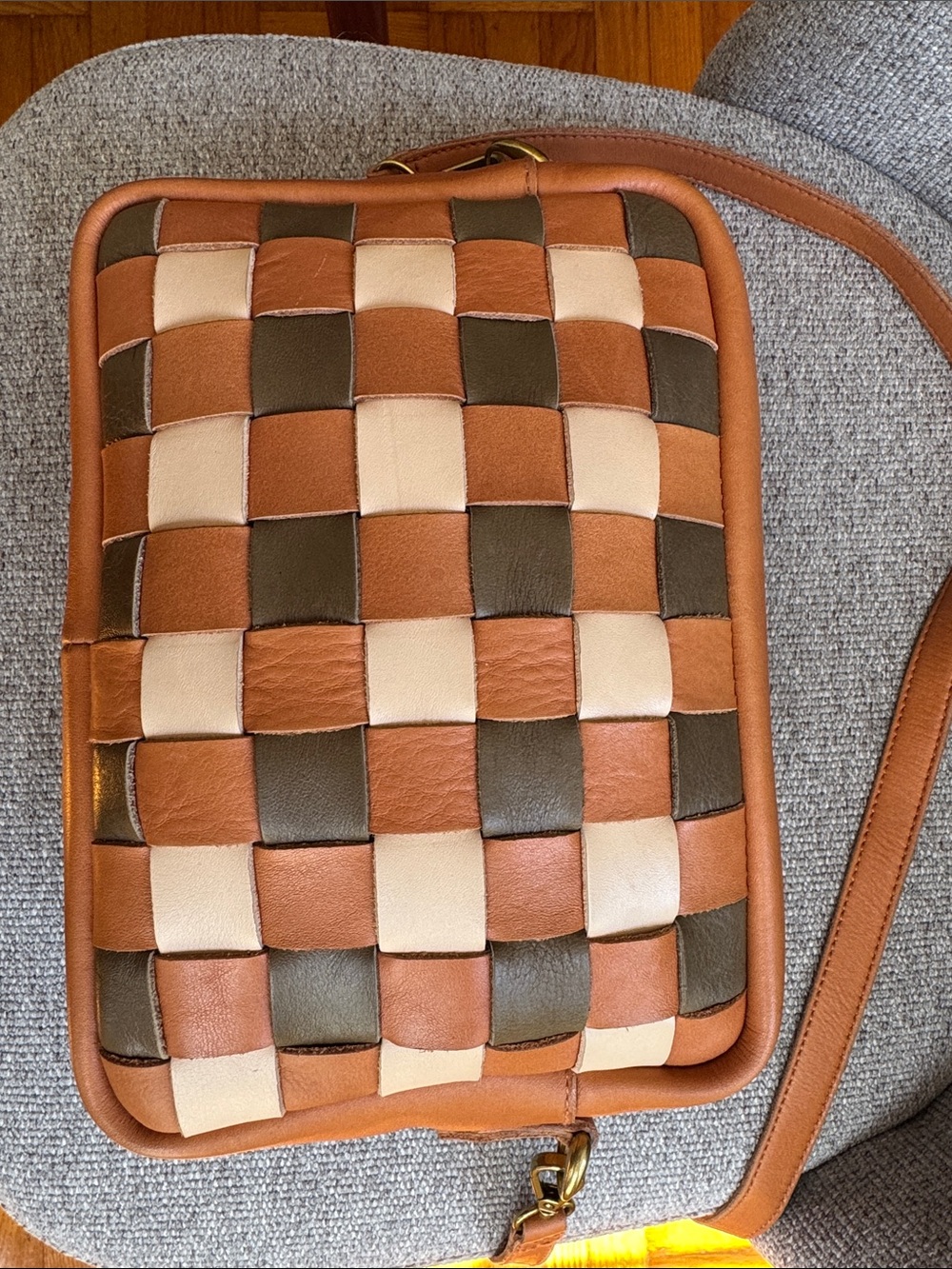 Madewell The Large Transport Camera Bag: Multicolored Woven - Picture 6 of 9